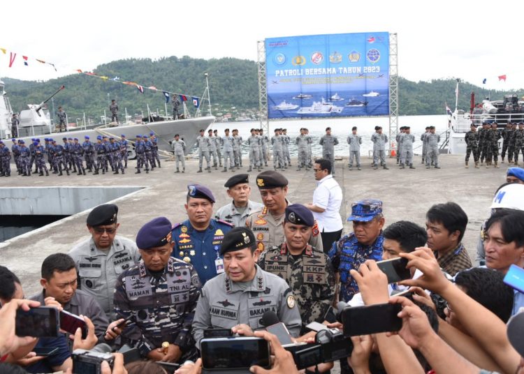 Kepala Bakamla RI Laksdya TNI Dr. Aan Kurnia